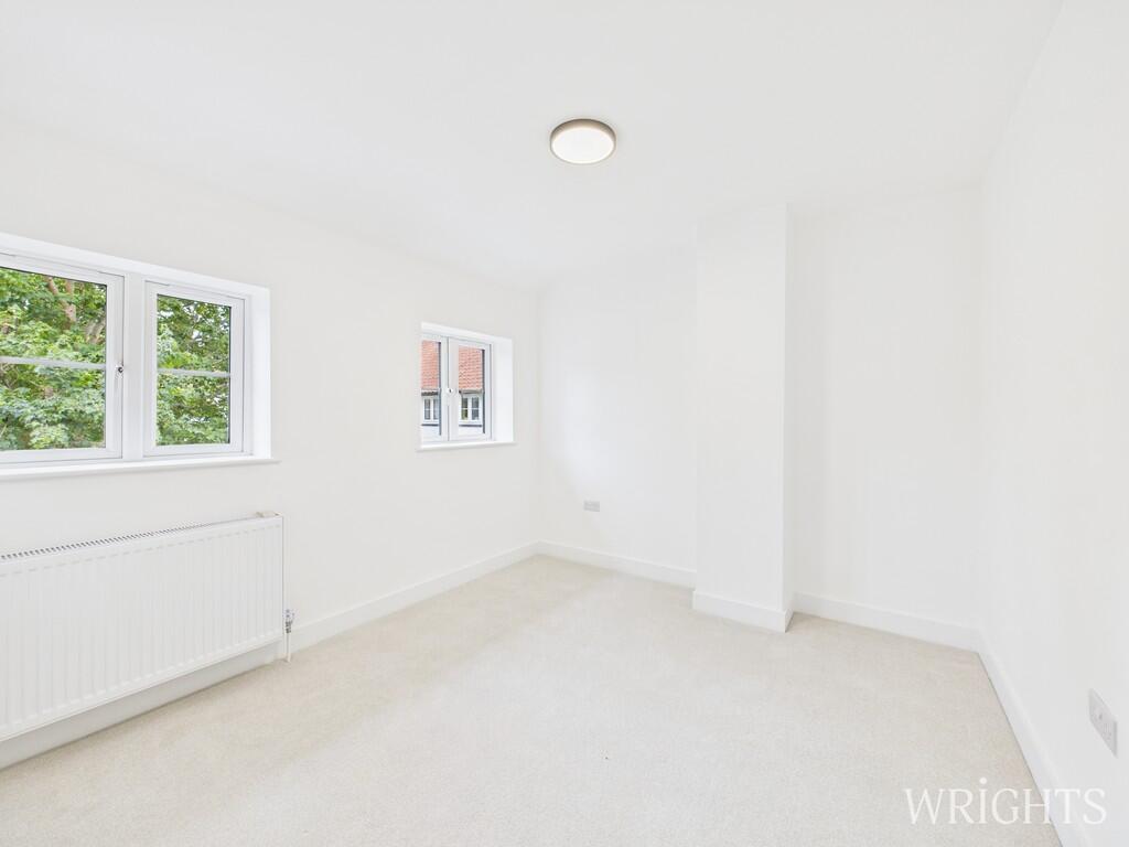 CAM02796G0-PR0481...