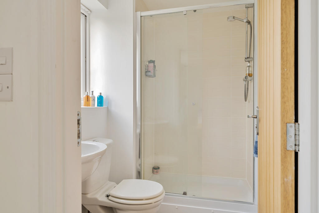 Ensuite Shower Room