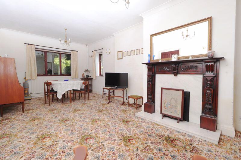 Living/Dining Room