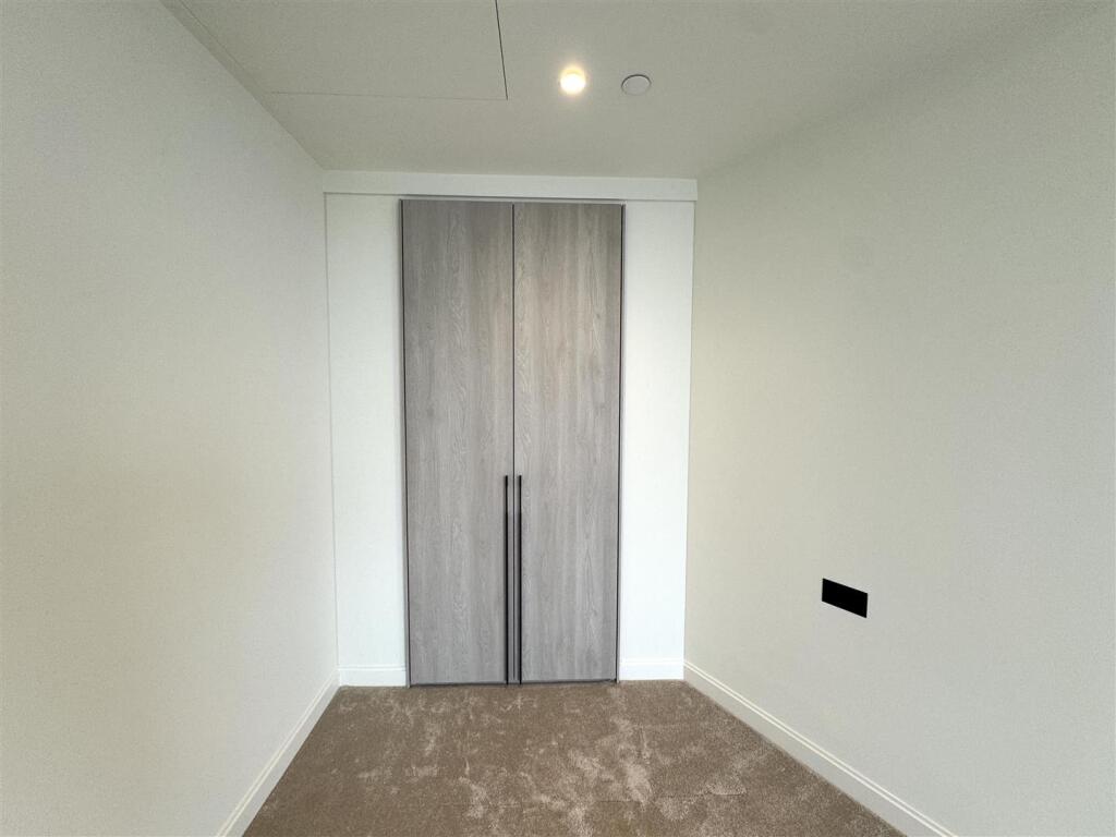 Bedroom 3 pic 2.jpeg