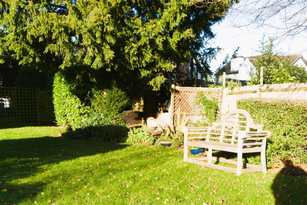 ross court External 5.jpg