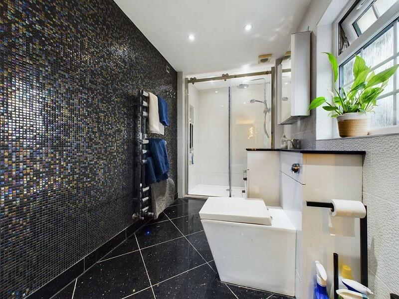 Additional Picture 5 