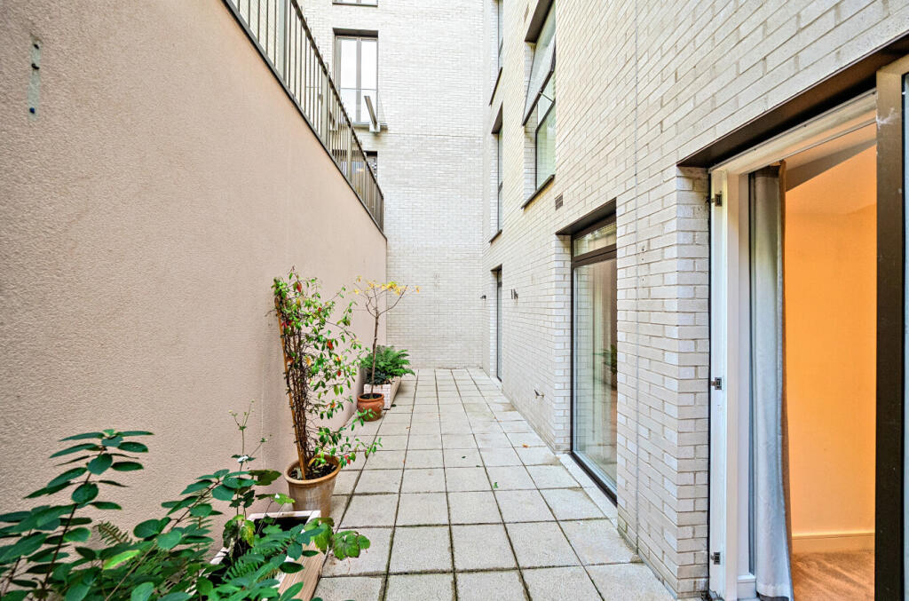 1360104-20-68da5e...