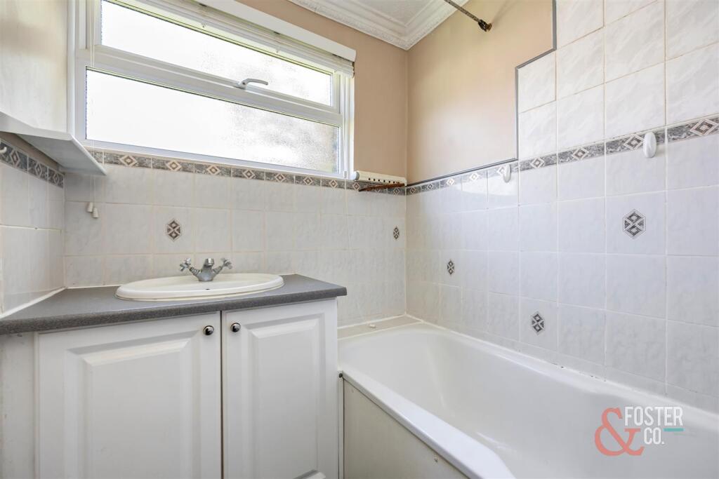 Goldstone Crescent_15_Hove Park Manor_Flat 4-012.j