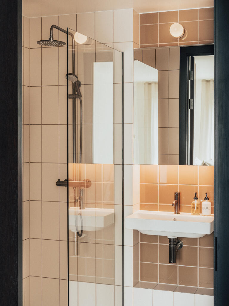 VABEL_Seven Sisters_II_HR-11.jpg