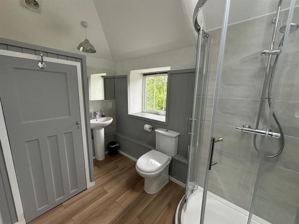 shower room.jpg