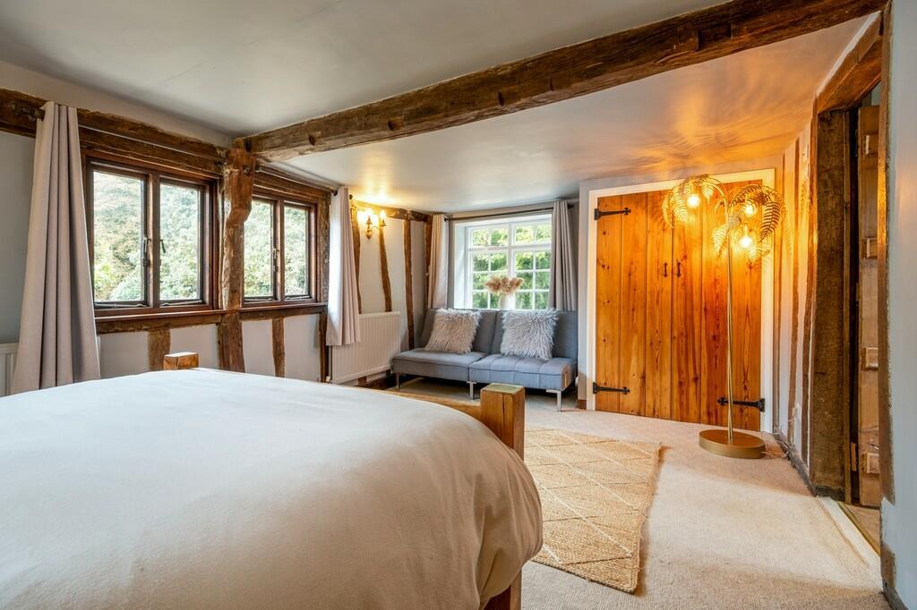 HHHastings Hall-3...