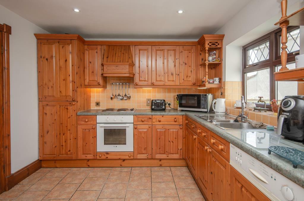 Embassy Walk-051.jpg