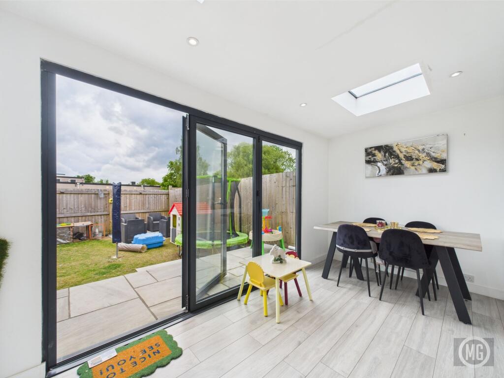Dining Room/Snug