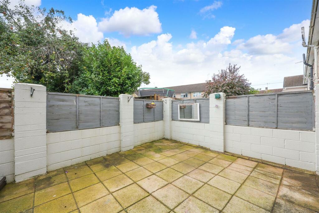 21 Allington Way 35.JPG