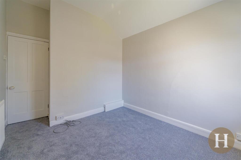 Hadleigh Estate Agents-13.jpg