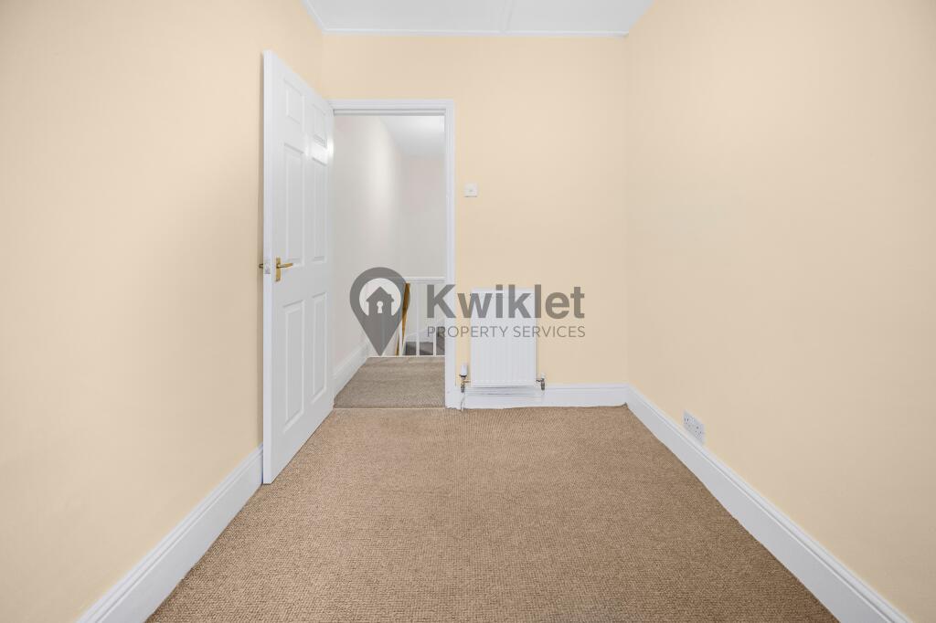 eZy Watermark_14-01-2025_12-46-37-6730PM.JPG