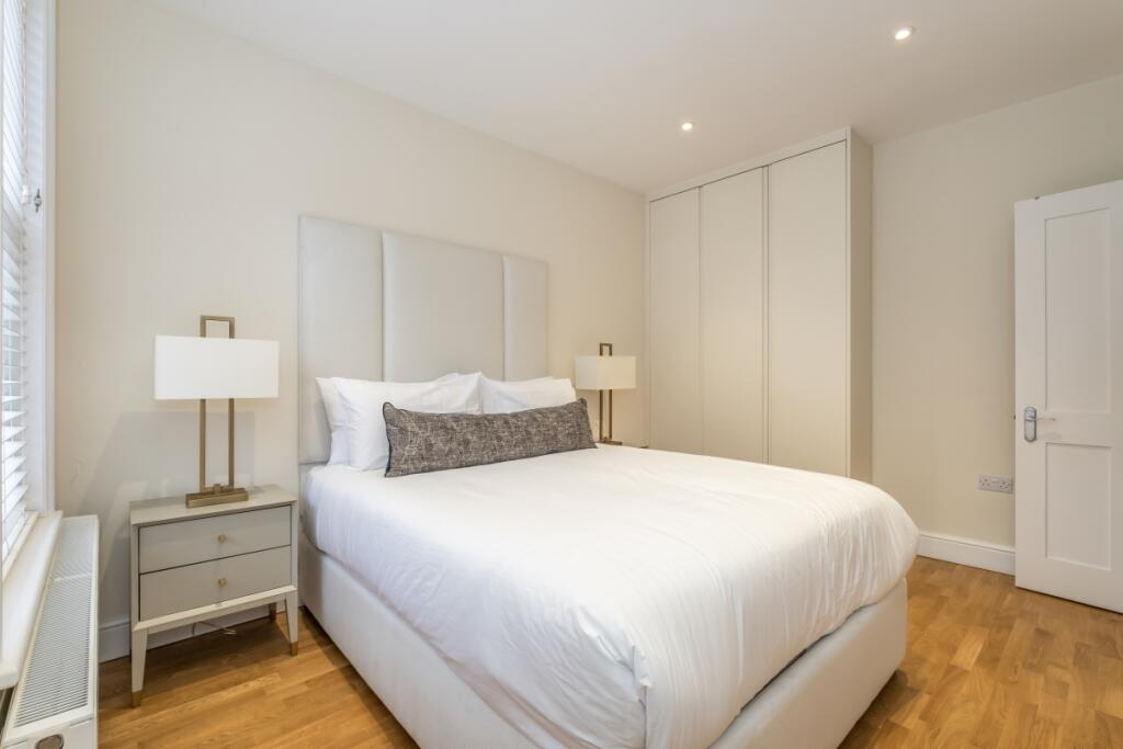 36-Hamlet-Gardens...