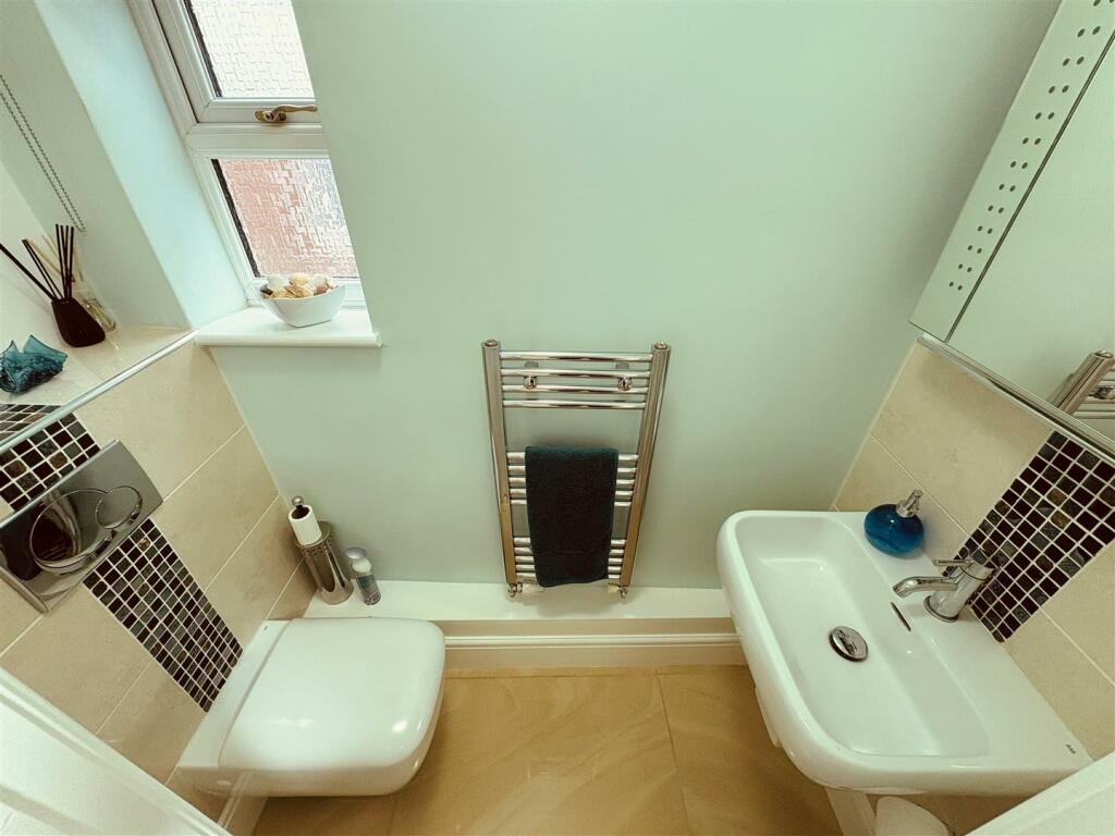 WC.jpg