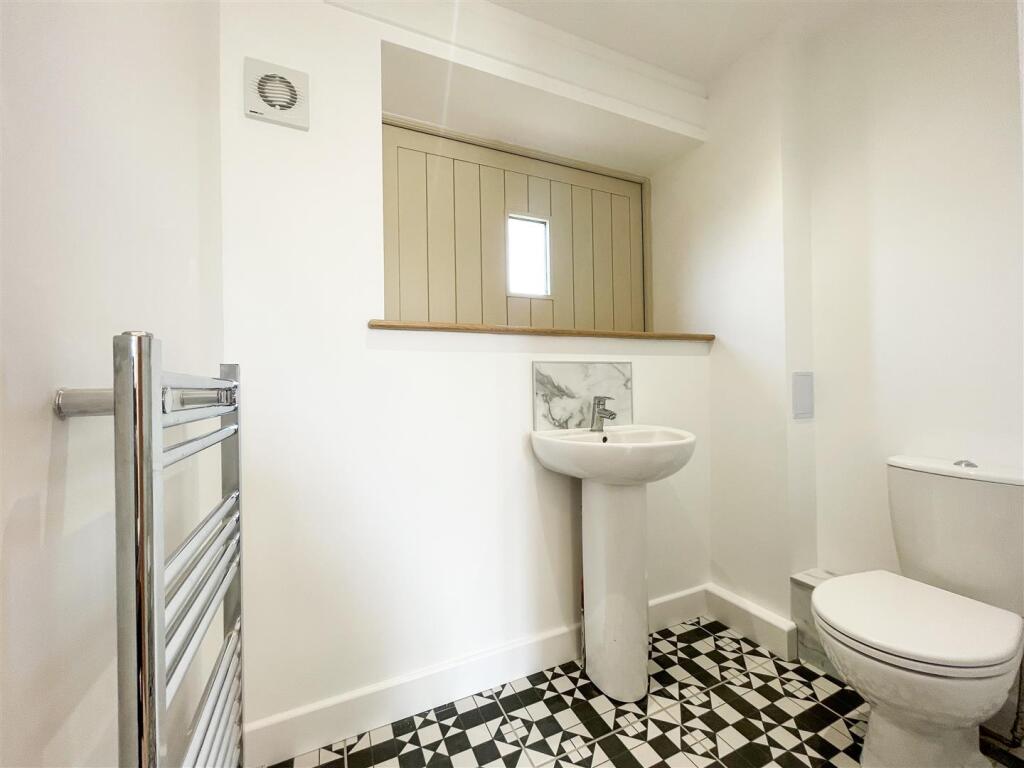 DOWNSTAIRS WC