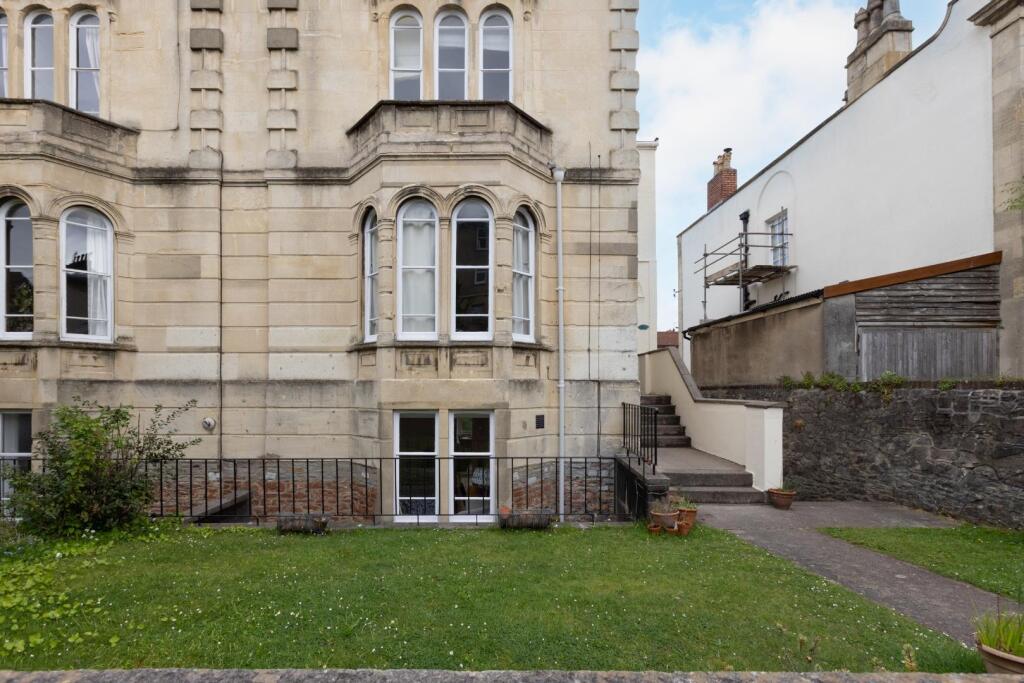 Flat 1, 17 Sydenham Hill, BS6-2.jpg