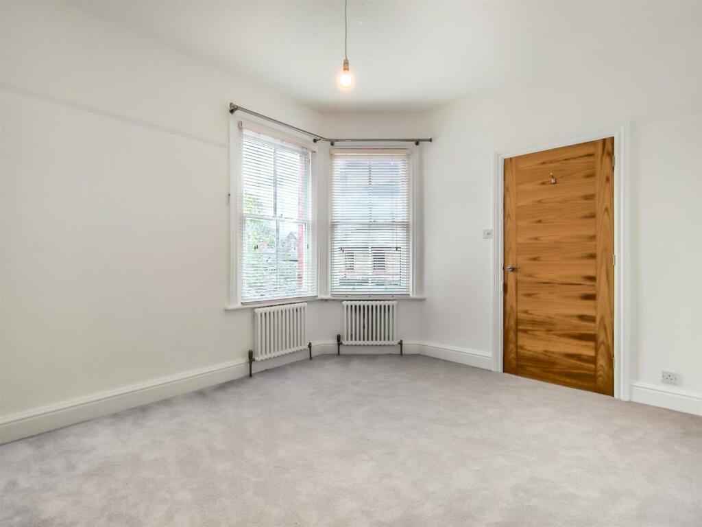 Bedroom 2 Aspect 2