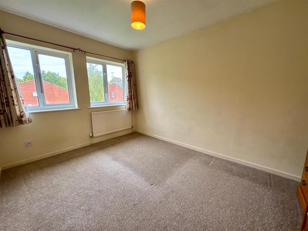 WhatsApp Image 2025-10-02 at 13.15.10 (8).jpeg