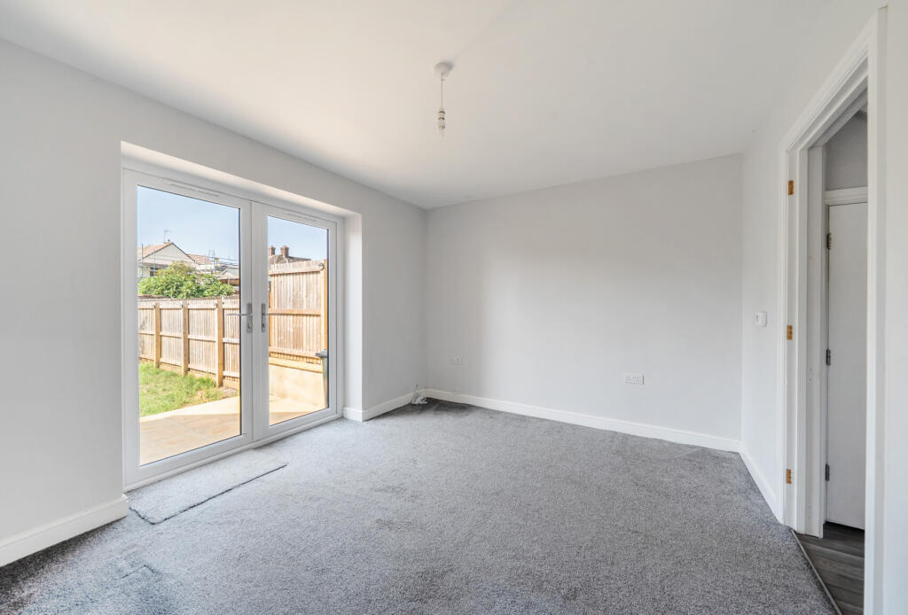 1342152-6-689f1f3...