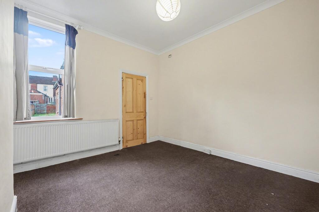 Shakleton Road, Coventry, CV5