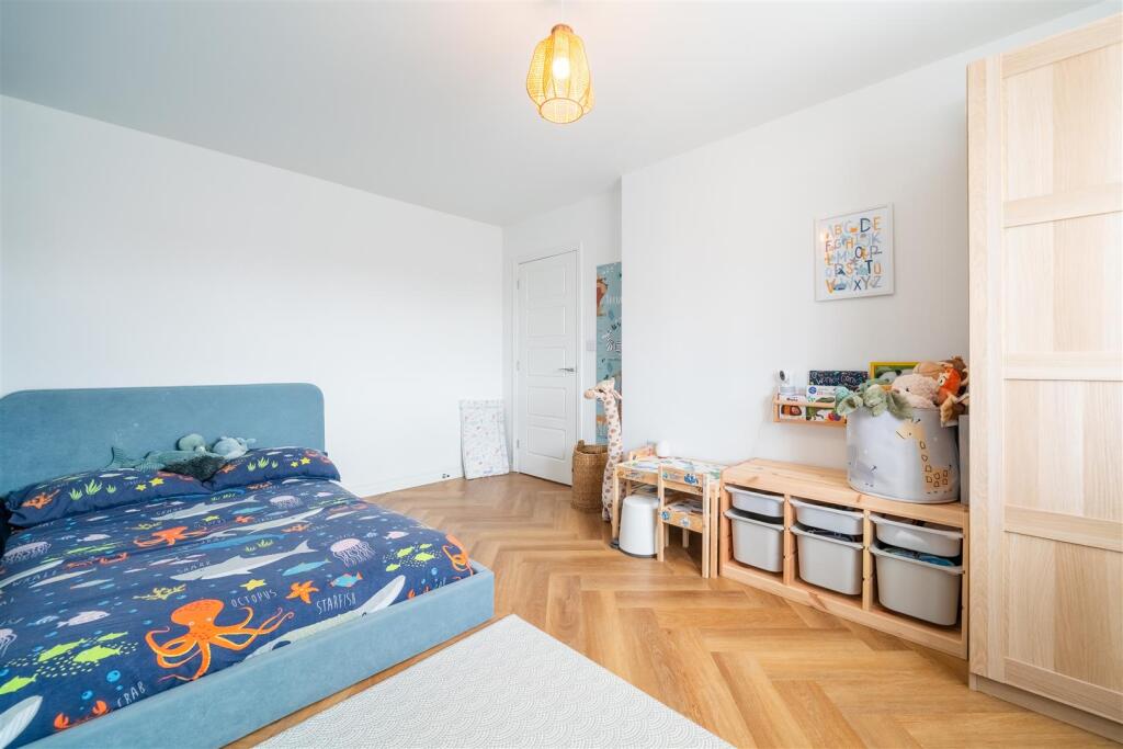 Bedroom 3-3.jpg