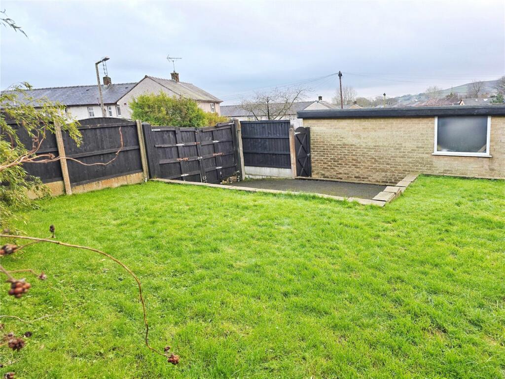 Lawn, Drive &amp; Garage