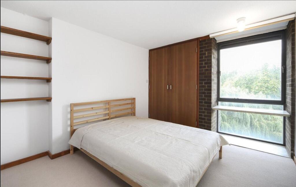 Bedroom.jpg
