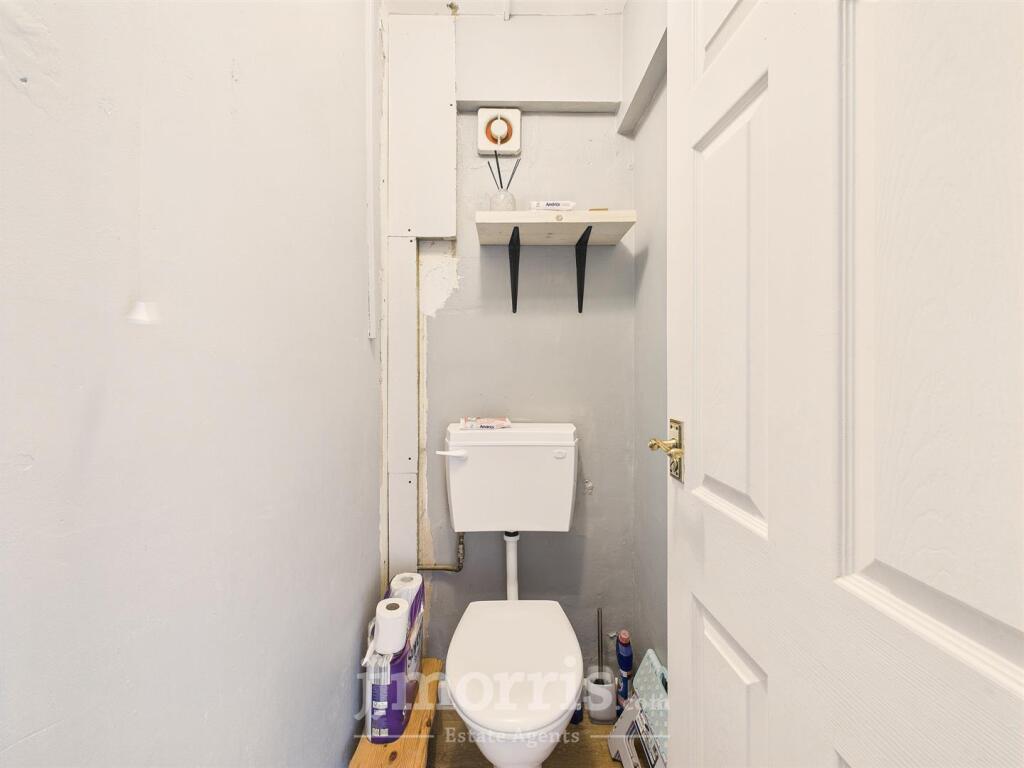 Utility Area/W.C.