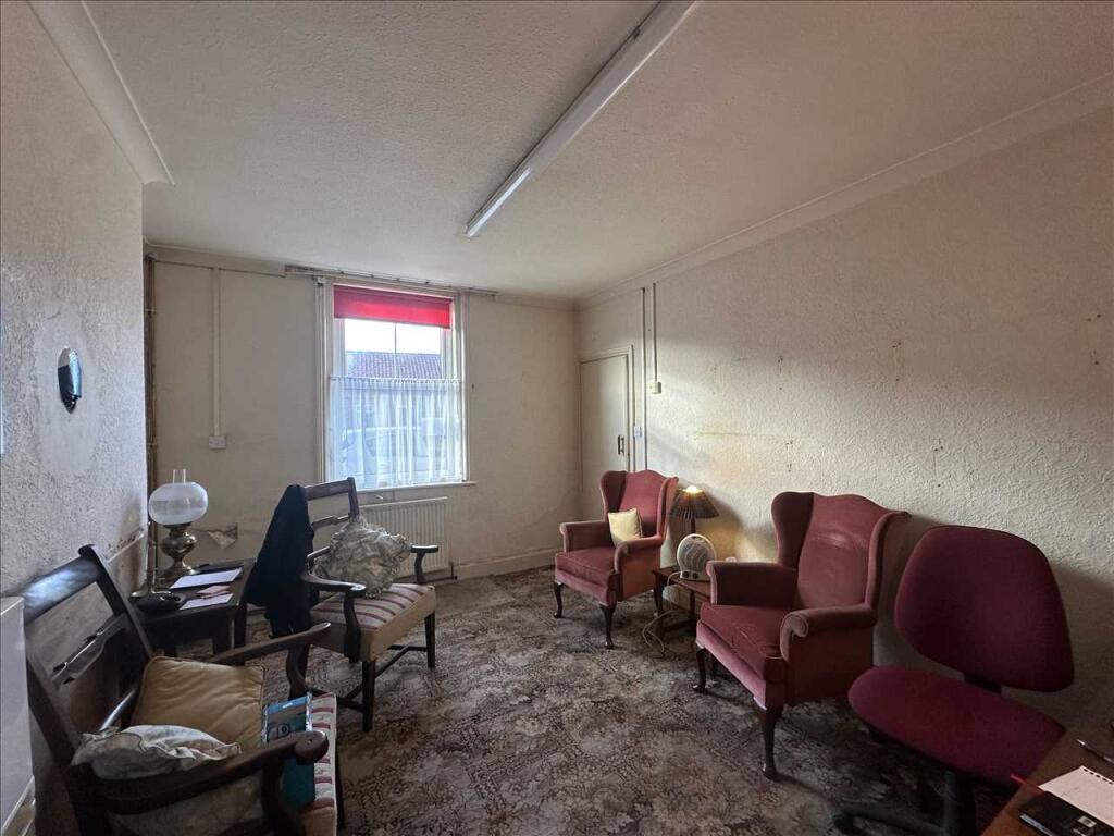 FOUR BEDROOM COTTAGE