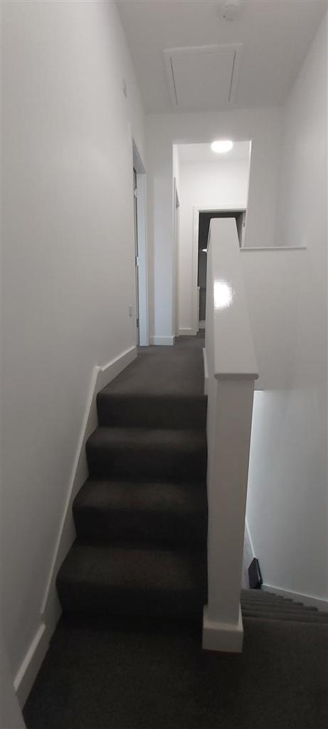 Landing (2).jpg