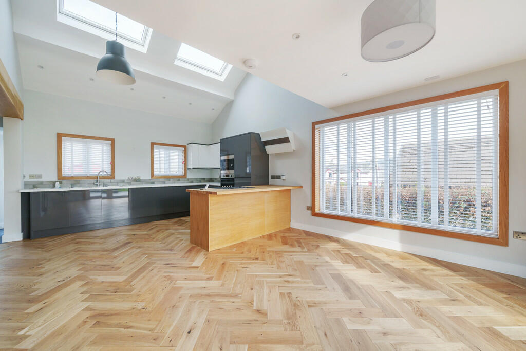 Kitchen/Dining/Li...