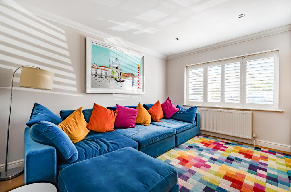 1341163-23-689f33...