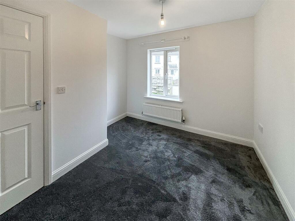 Bedroom 3.jpg