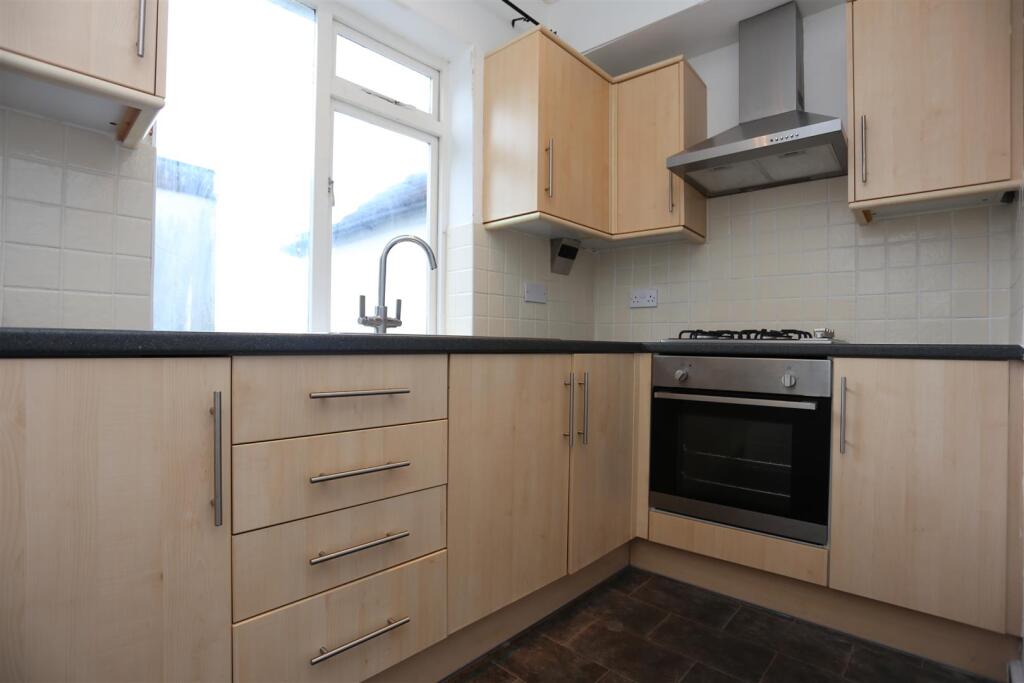 FFF 24 Upper North Street kitchen.jpg