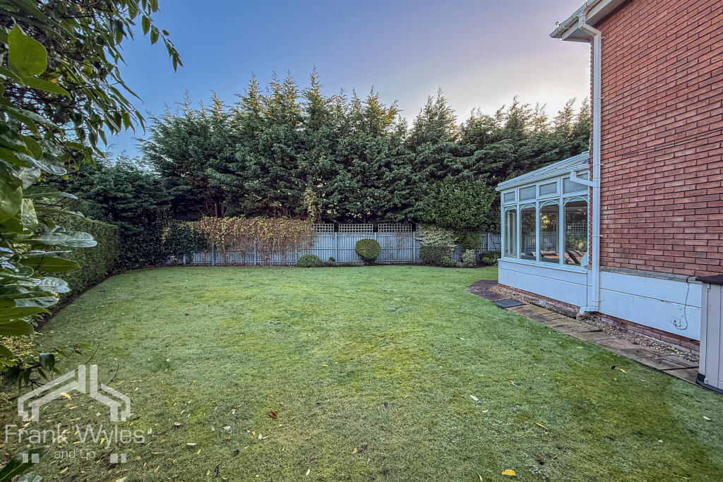 20251216-20251216_141122326_iOS