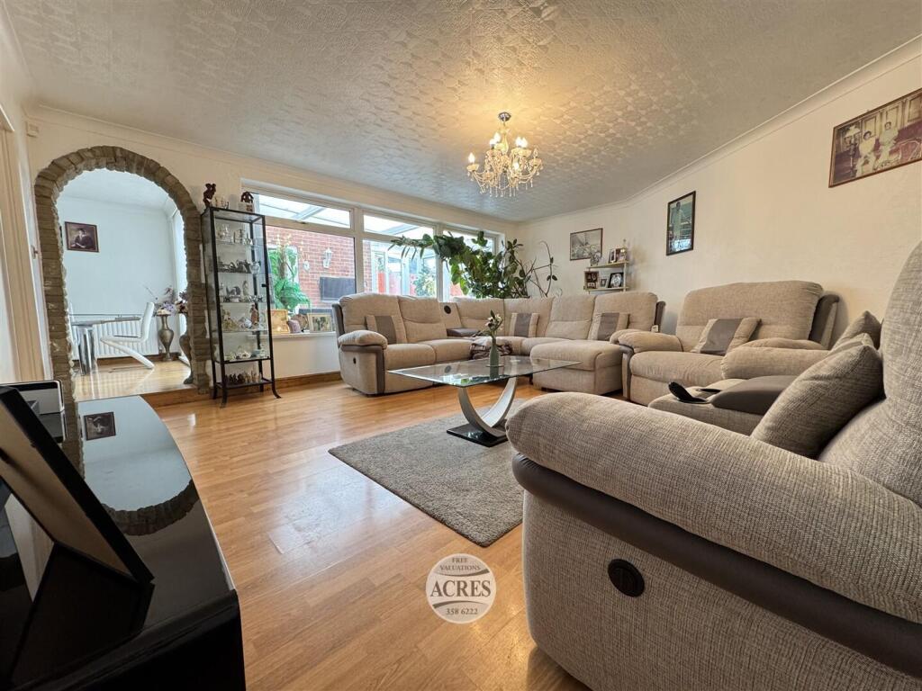 IMG_2197 (Large).jpg