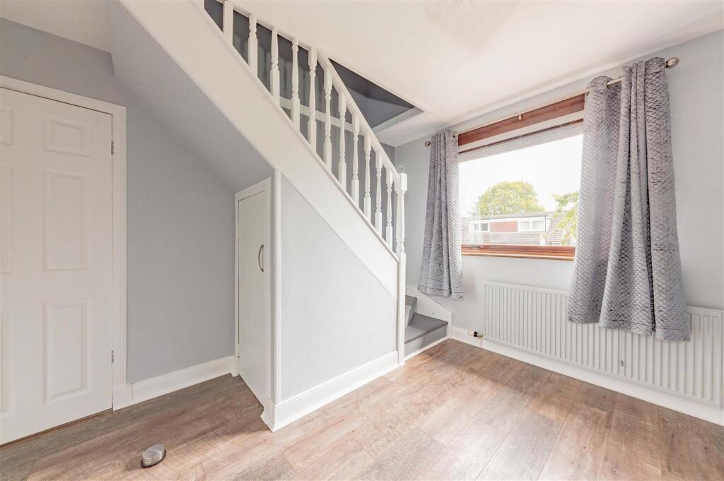 58 Burn Street Dundee-3.JPG