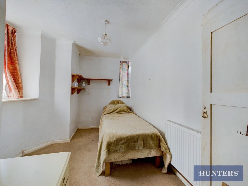 CAM01994G0-PR0028-STILL002.jpg