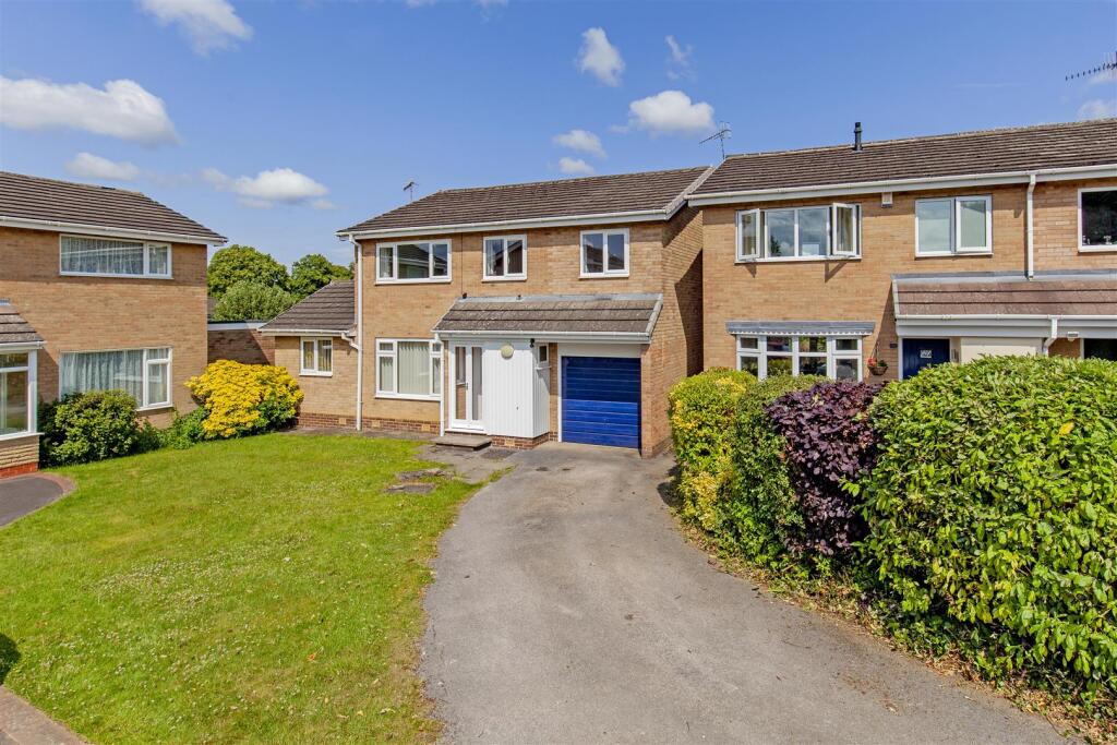 Front External-2.jpg