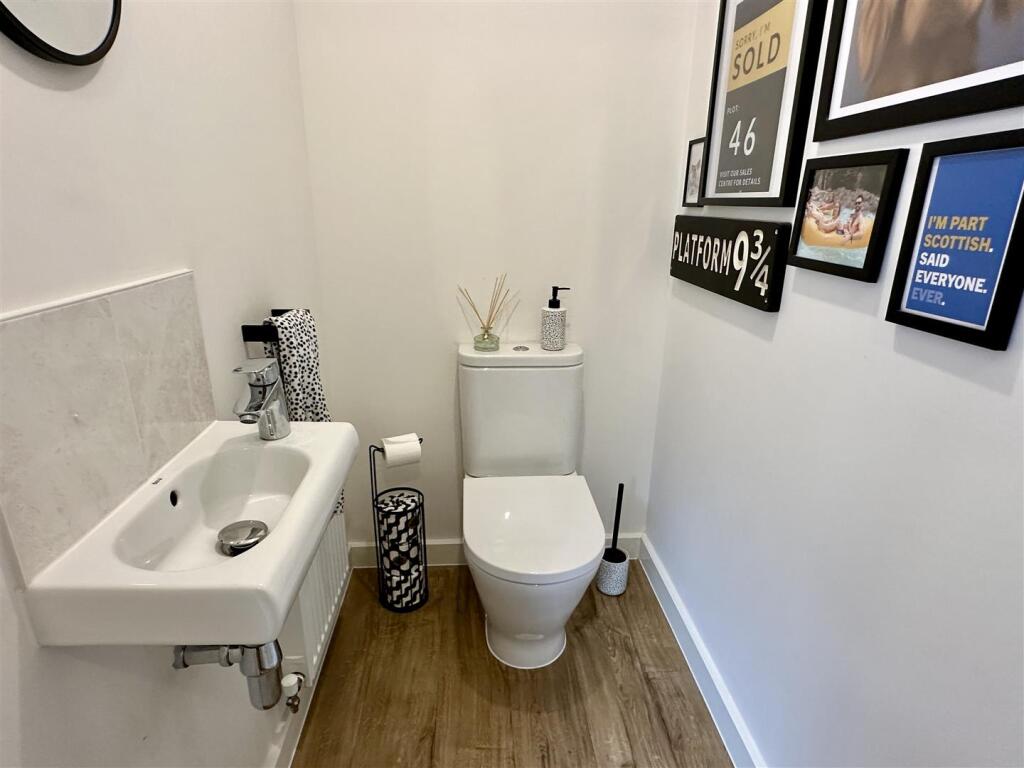 downstairs wc