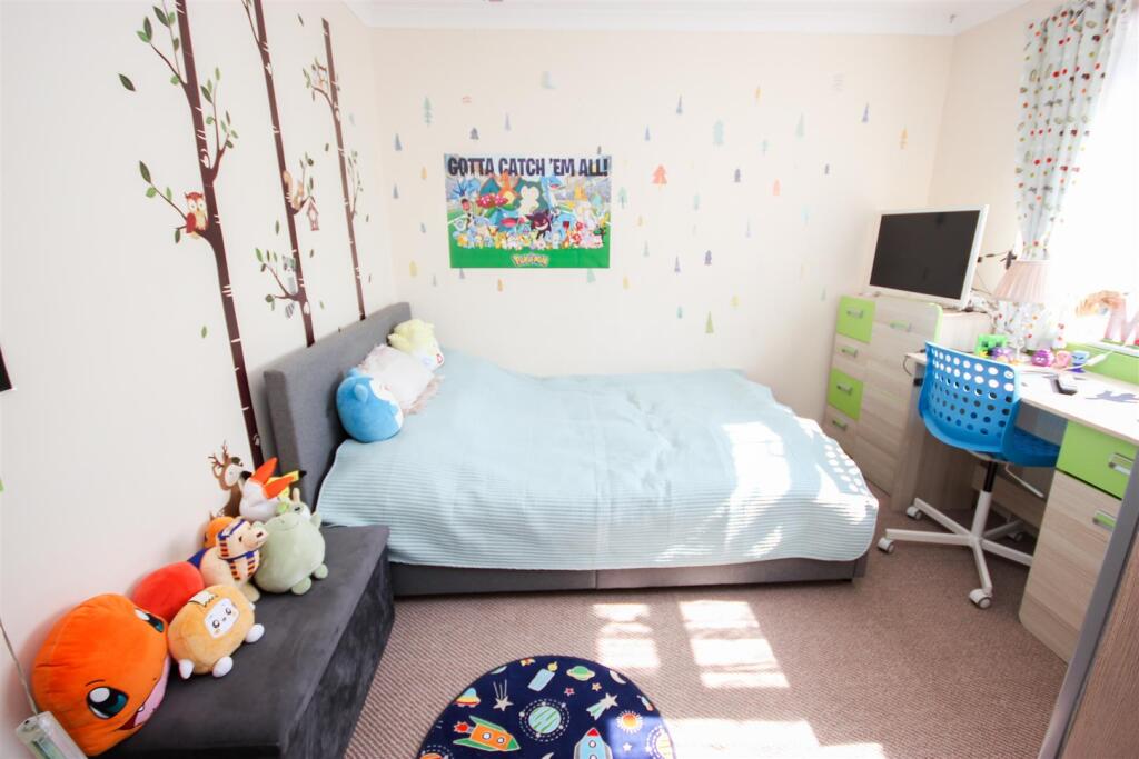 bed 2.JPG