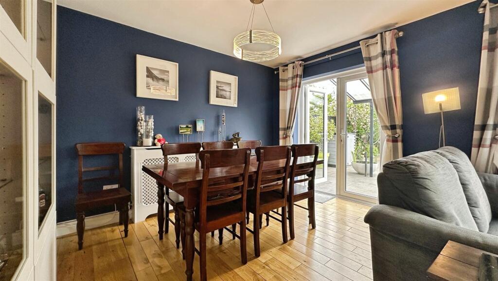 ae82ddf9--40FE-B878-D5EEE71F419B-72555-000017353FE