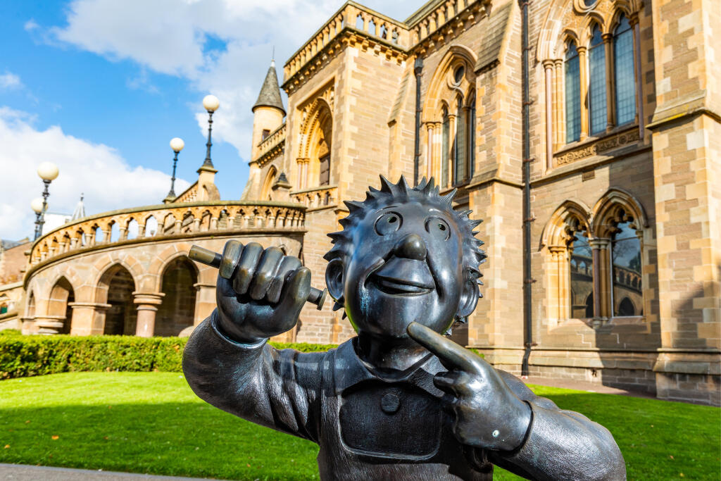 DEV-002586 Keillers Rise Dundee Local Area 031022  26