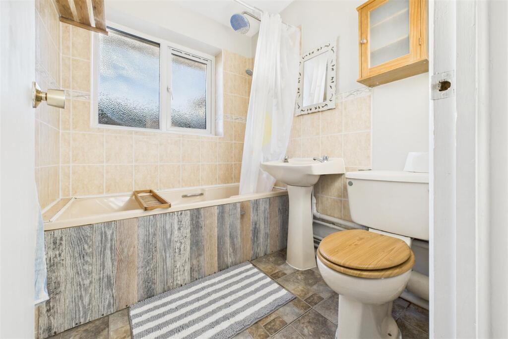 11 Benford Close, Downend, Bristol BS16 2UD | Free