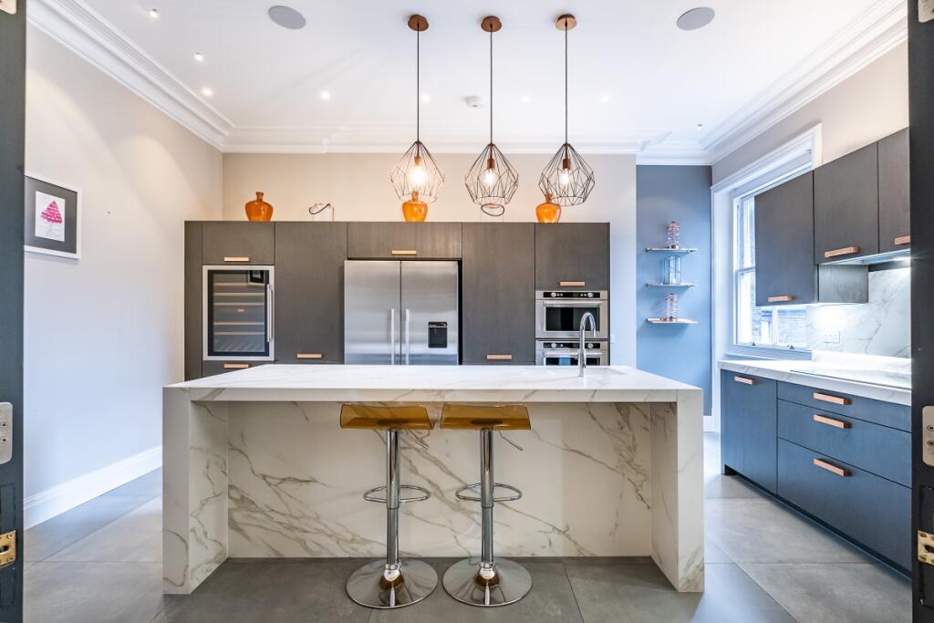 carlisle-mansions-10