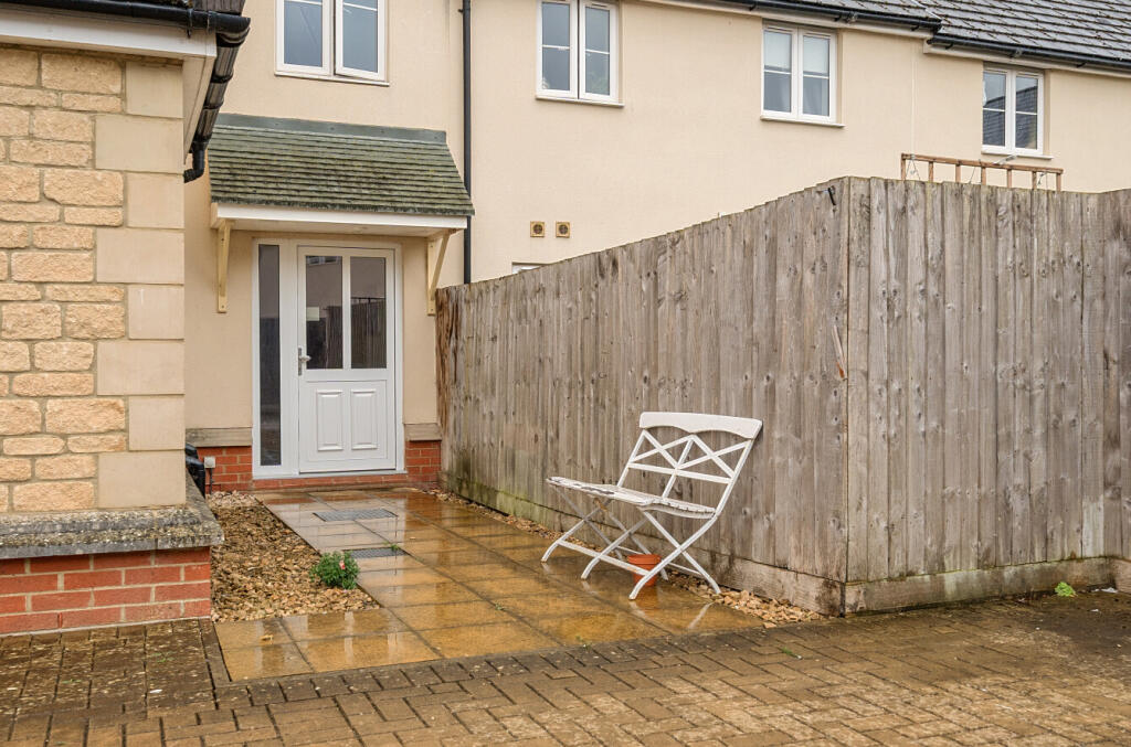 1343122-15-68aeff...