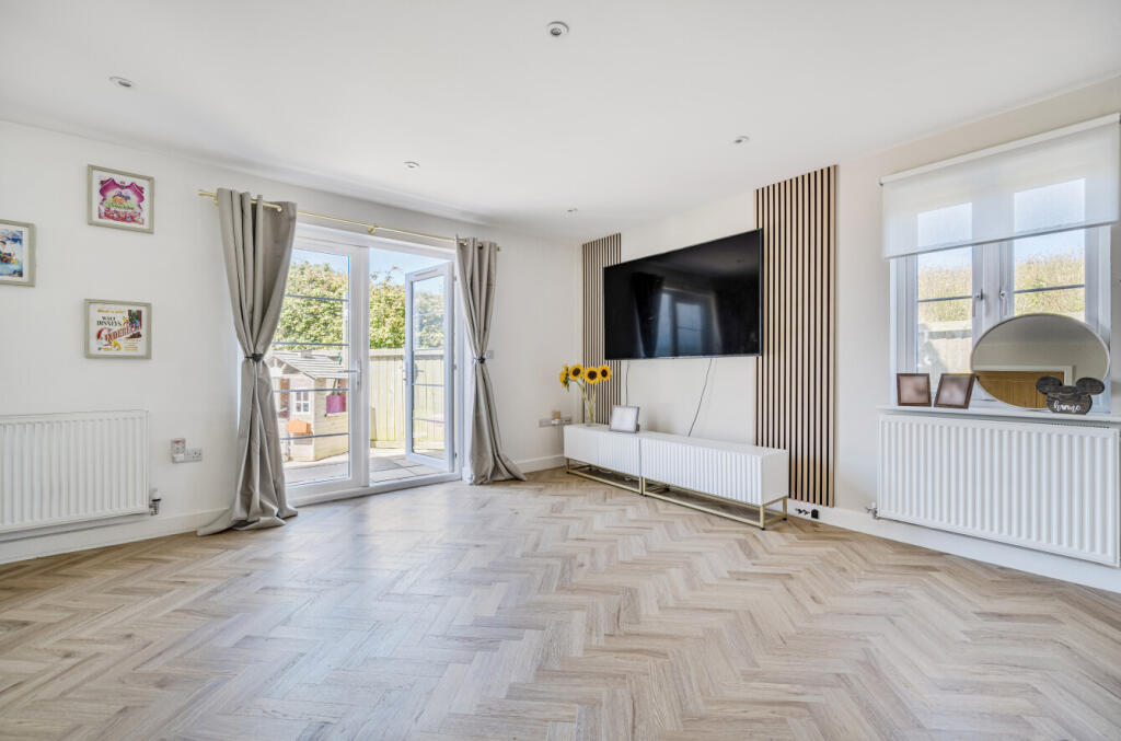 1320587-13-687103...