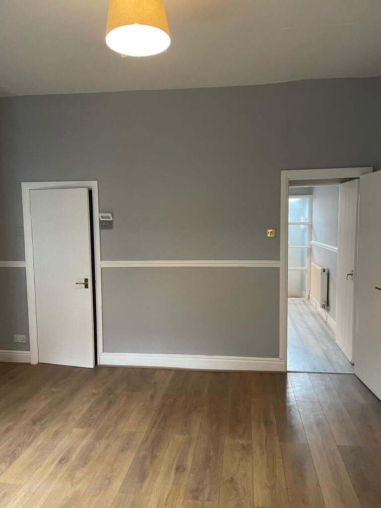 8efb1ff1-f771-4cdf-a97f-44ca0e613f96