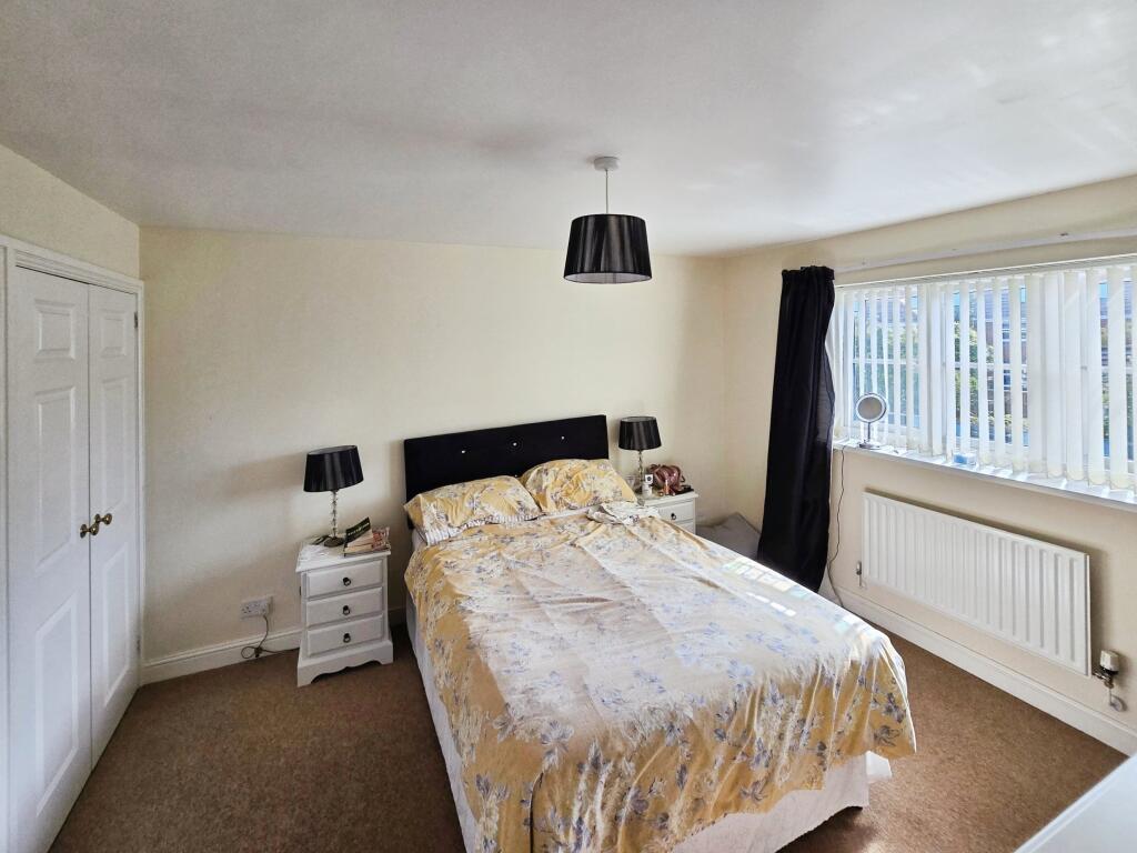 bed 1