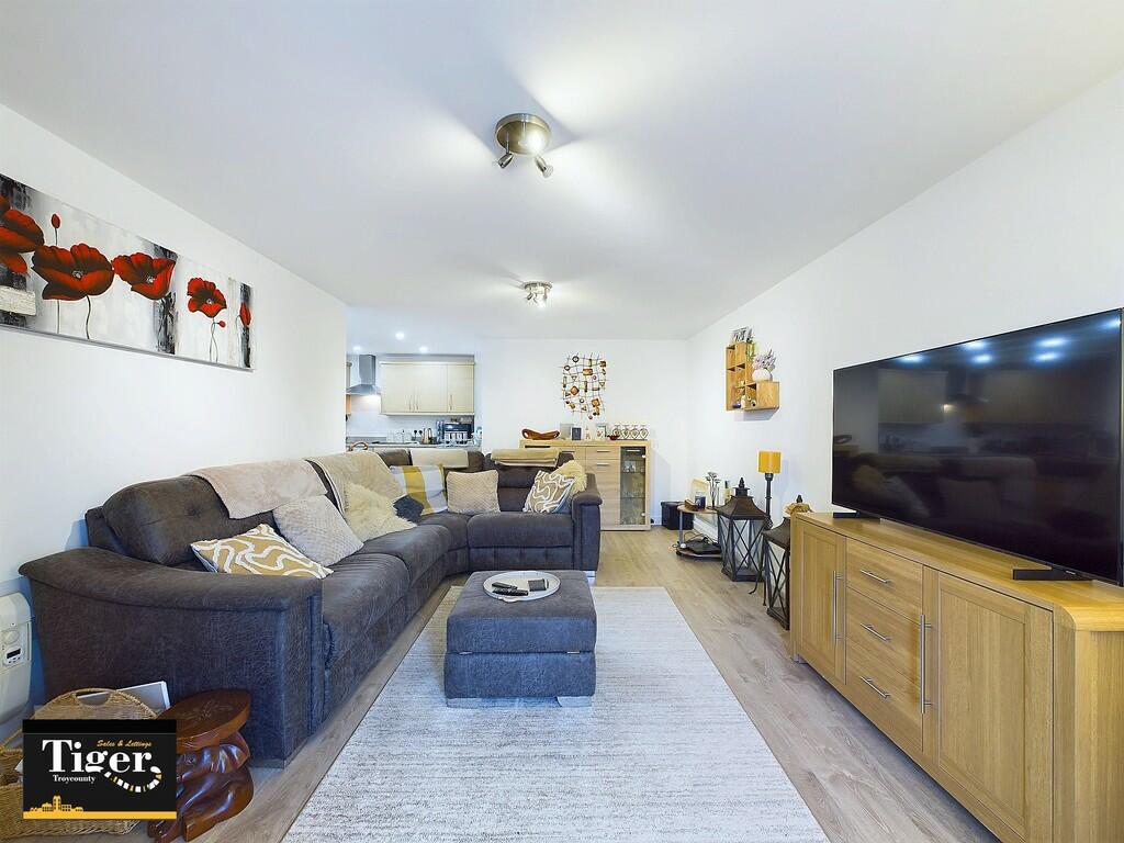 CAM03440G0-PR0219...